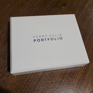 Perry Ellis men's wallet billfold brand new in box
